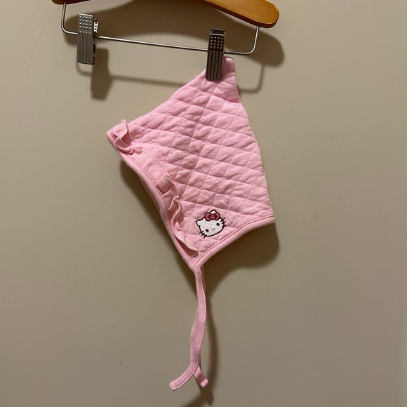 NEW Hello Kitty Quilted Bunting Bag one Piece Jumpsuit - Picture 3 of 7